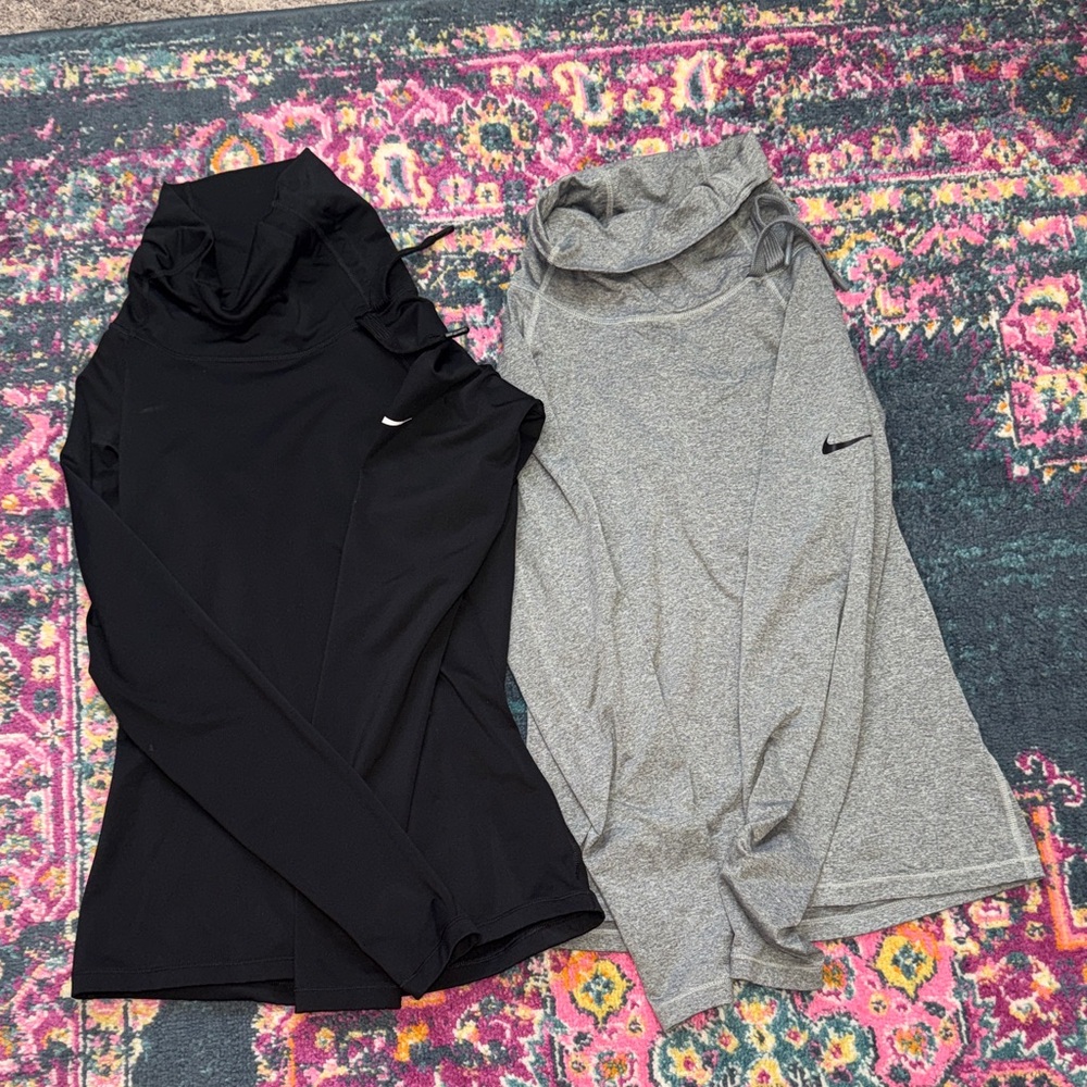 Nike Black and Gray Long Sleeve Shirts
